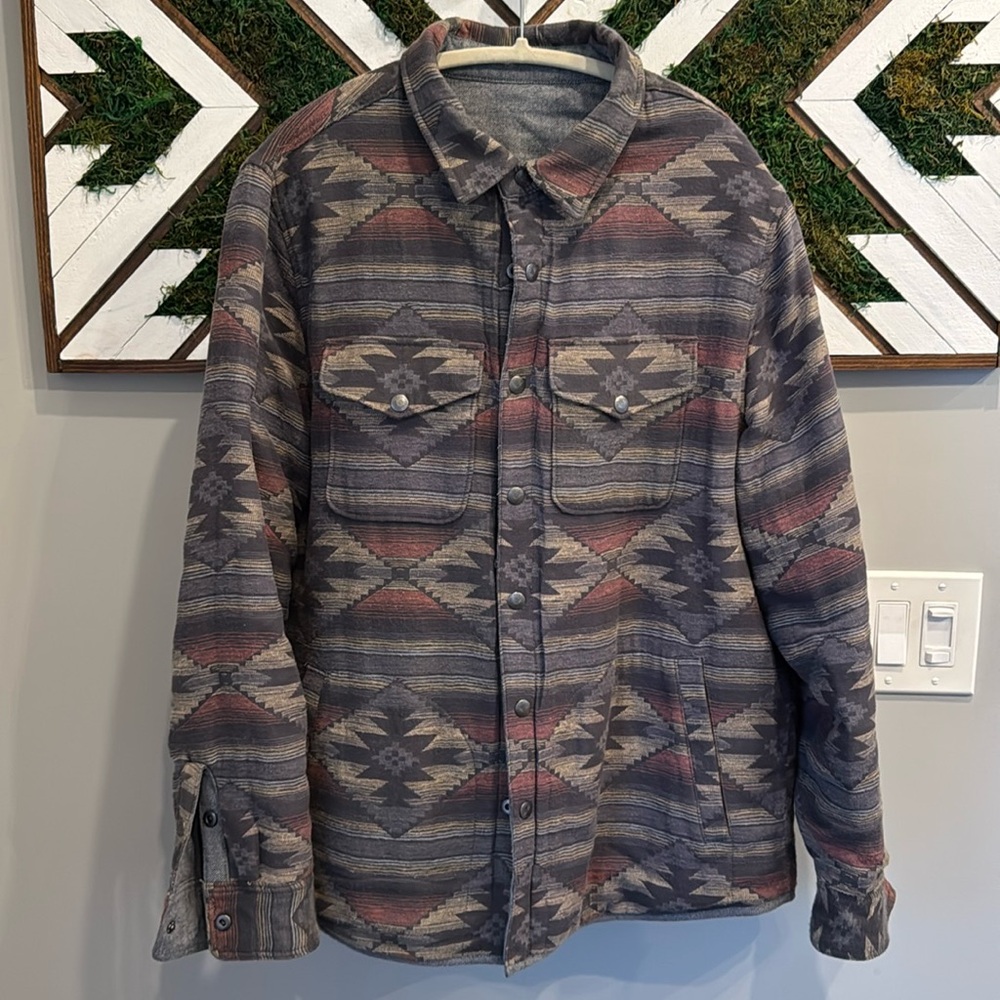 Faherty Southwestern Reversible Shacket - Large, like new EUC!